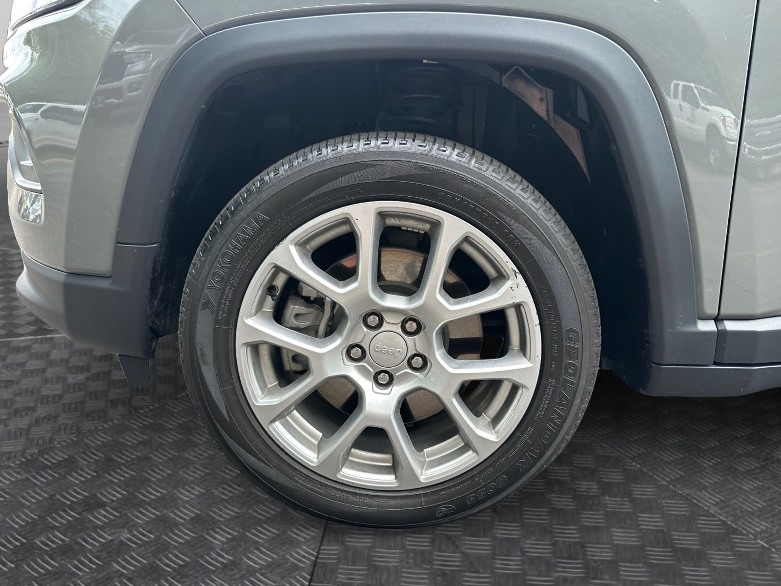 2023 Jeep Compass Latitude Lux FWD