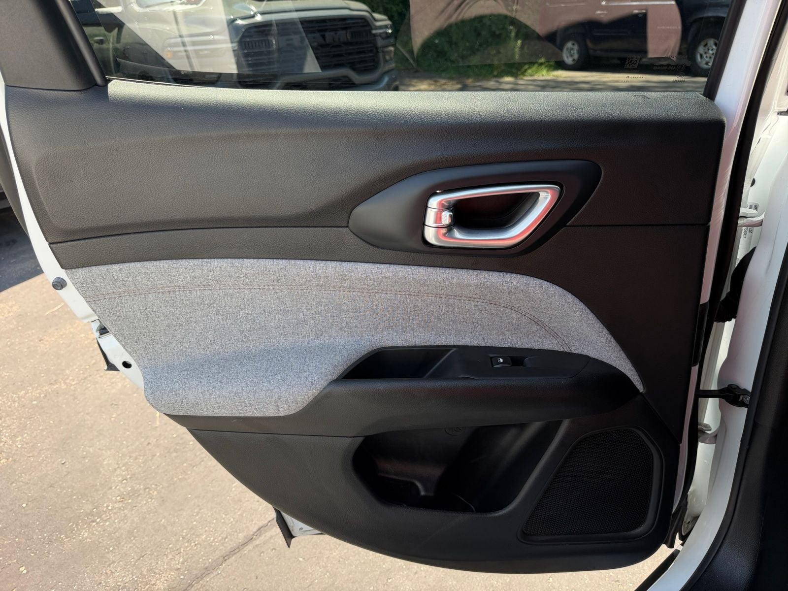 2023 Jeep Compass Latitude Lux FWD