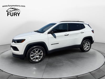 2023 Jeep Compass Latitude Lux FWD
