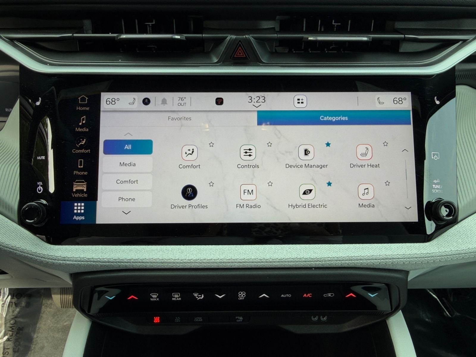 2026 Jeep Cherokee CHEROKEE LAREDO 4X4
