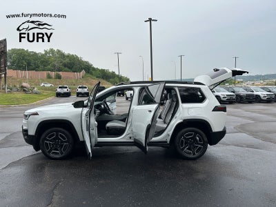 2026 Jeep Cherokee CHEROKEE LAREDO 4X4