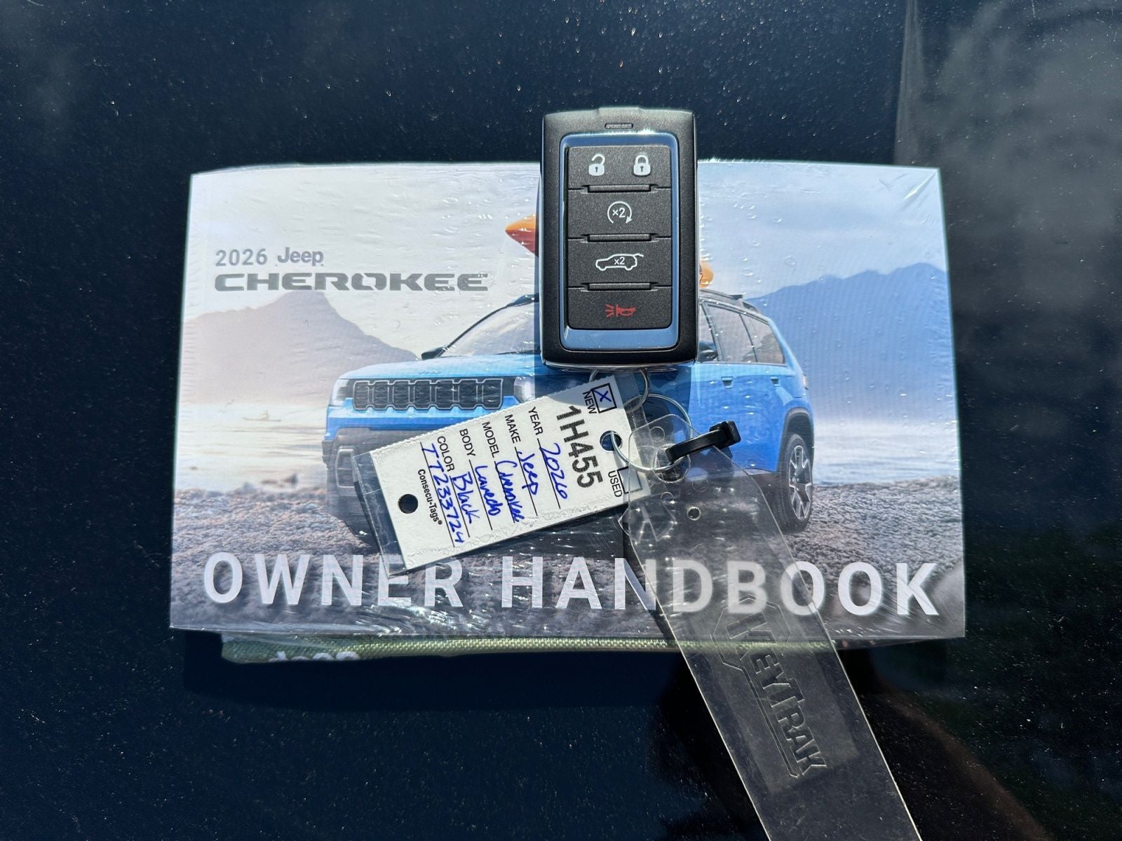 2026 Jeep Cherokee CHEROKEE LIMITED 4X4