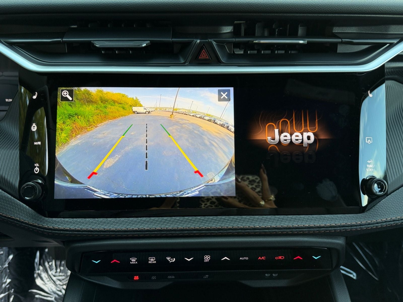 2026 Jeep Cherokee CHEROKEE OVERLAND 4X4