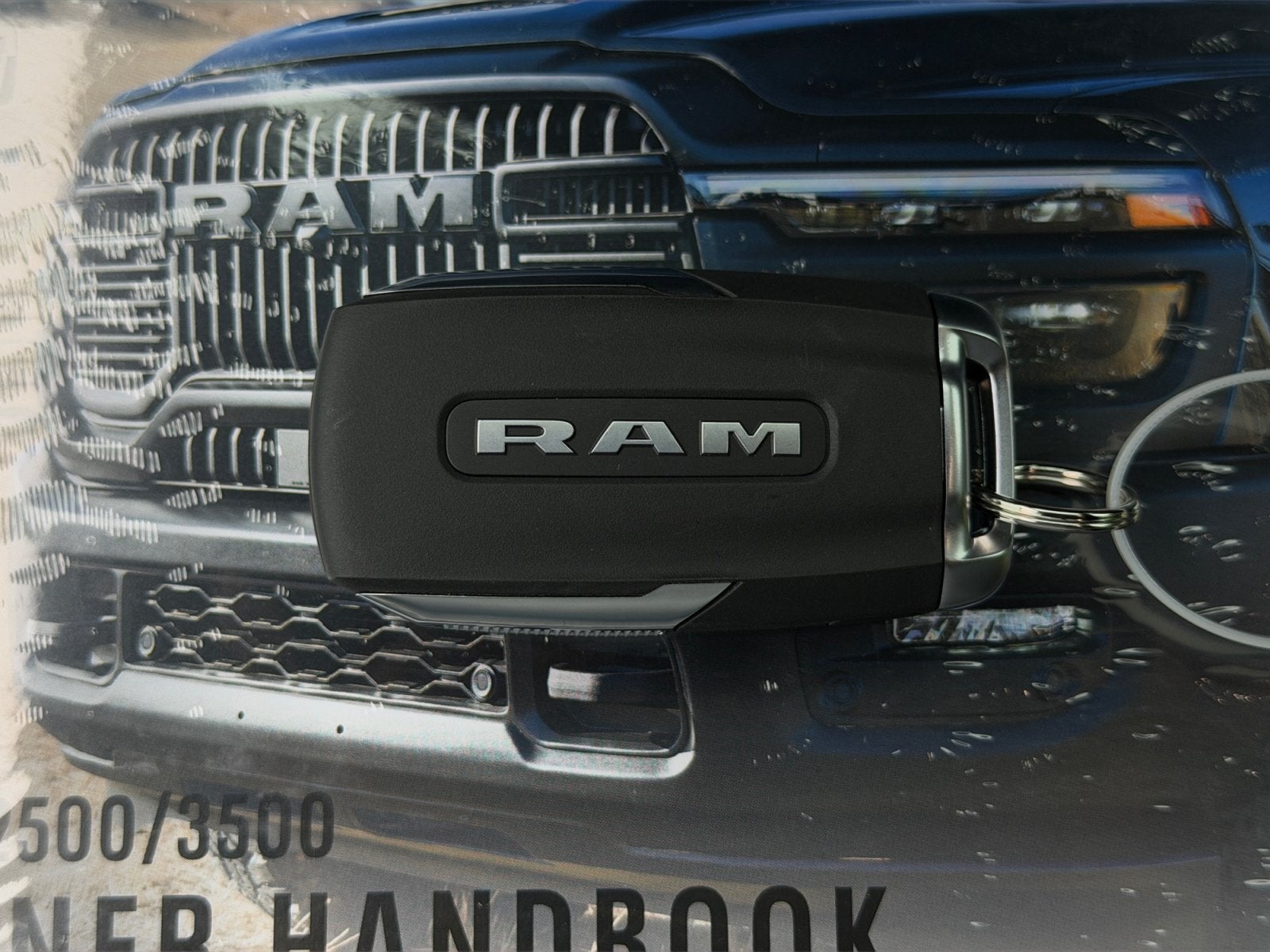 2027 RAM Ram 3500 RAM 3500 LARAMIE CREW CAB 4X4 6'4' BOX