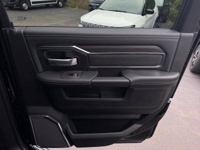 2027 RAM Ram 3500 RAM 3500 LARAMIE CREW CAB 4X4 6'4' BOX