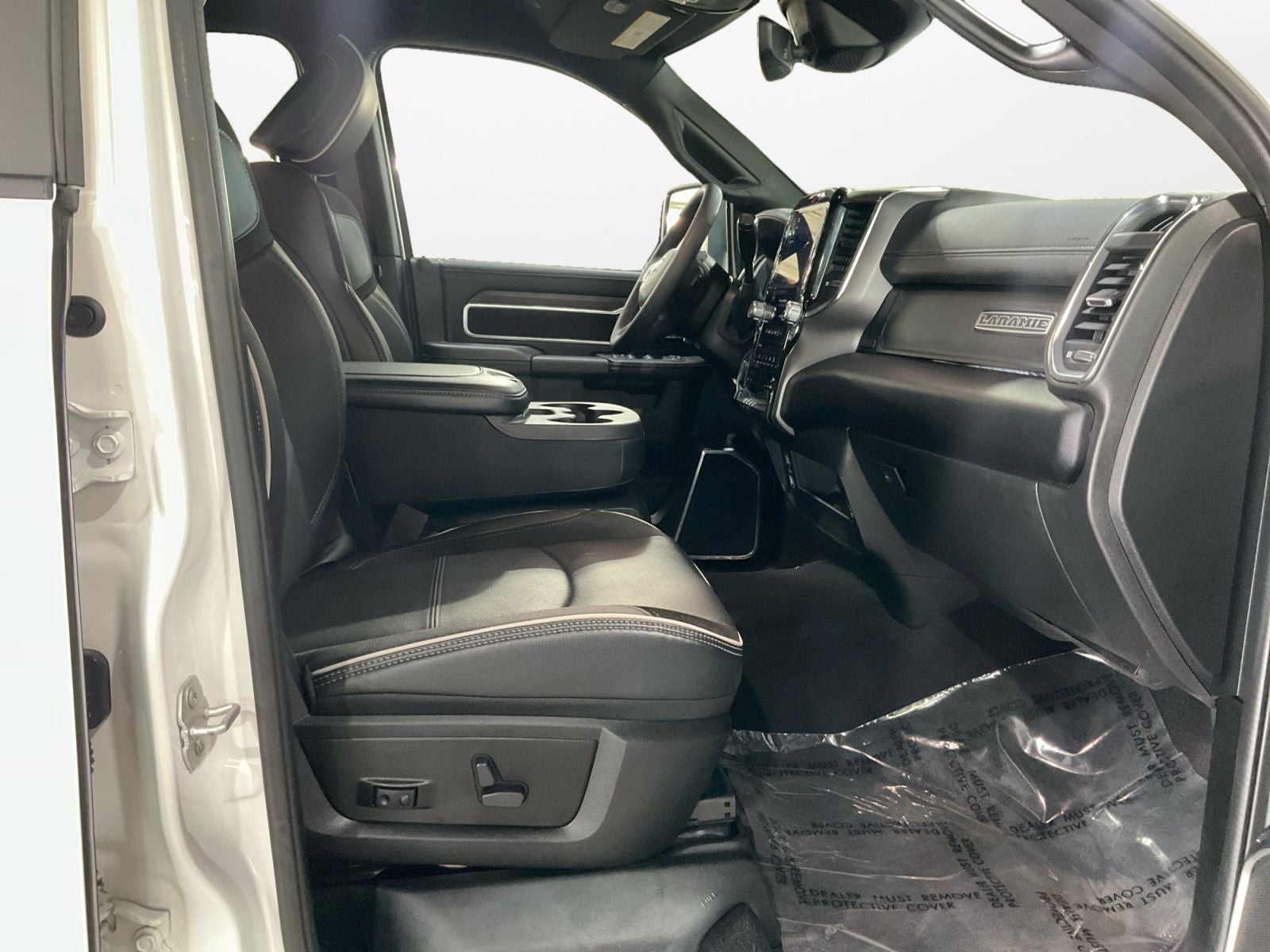 2026 RAM 2500 Laramie Crew Cab 4x4 6'4' Box