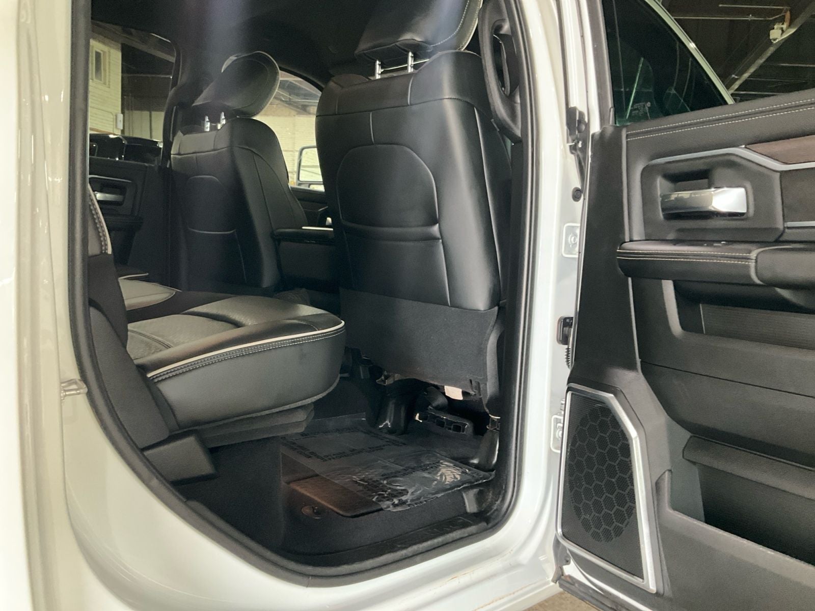 2026 RAM 2500 Laramie Crew Cab 4x4 6'4' Box