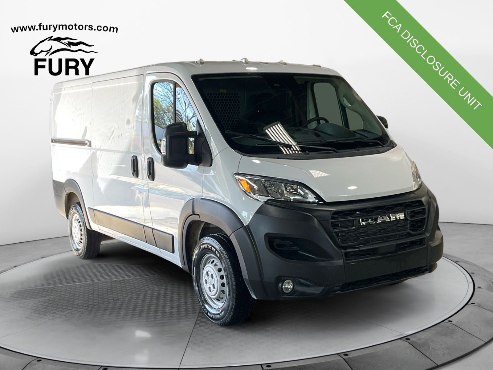 2025 RAM Promaster 2500 Low Roof Tradesman