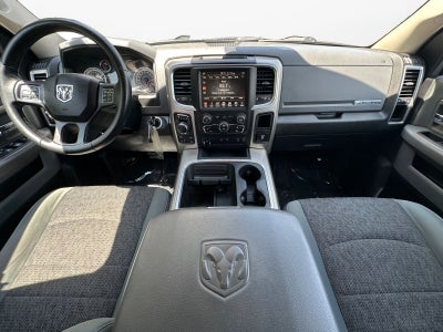 2017 RAM 1500 Big Horn Crew Cab 4x4 5'7' Box