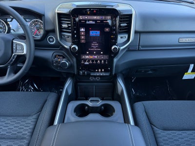 2027 RAM Ram 1500 RAM 1500 BIG HORN CREW CAB 4X4 5'7' BOX