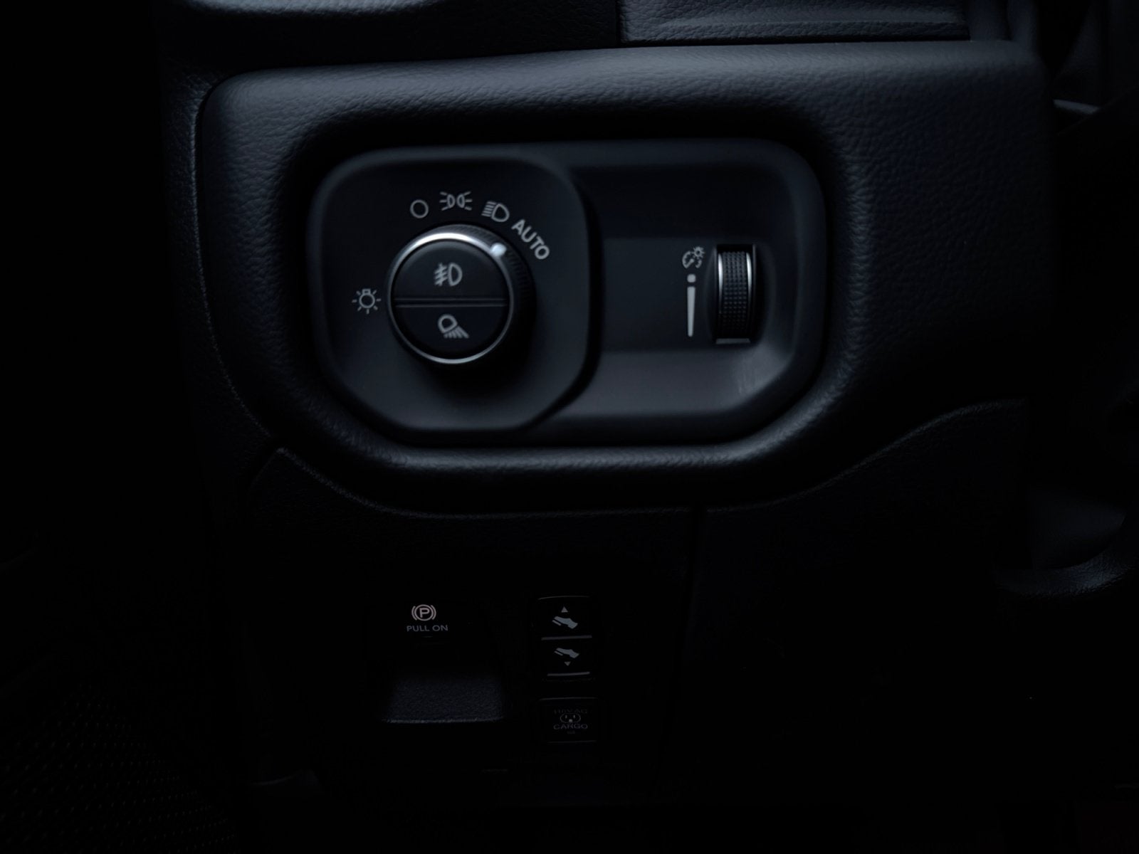 2027 RAM Ram 1500 RAM 1500 BIG HORN CREW CAB 4X4 5'7' BOX