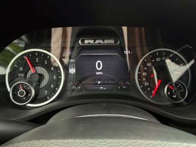 2026 RAM Ram 1500 RAM 1500 EXPRESS CREW CAB 4X4 5'7' BOX
