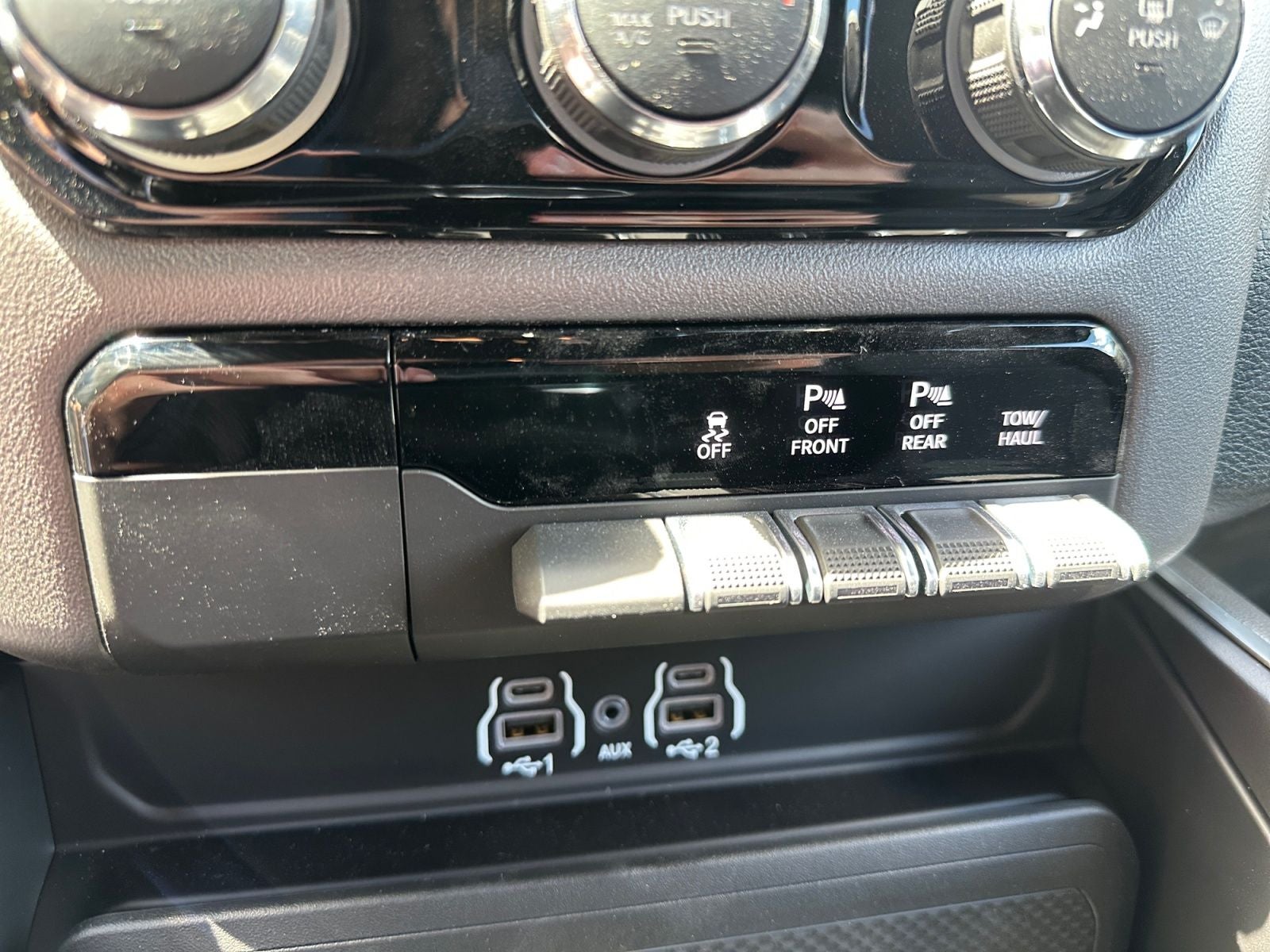 2026 RAM 1500 Express