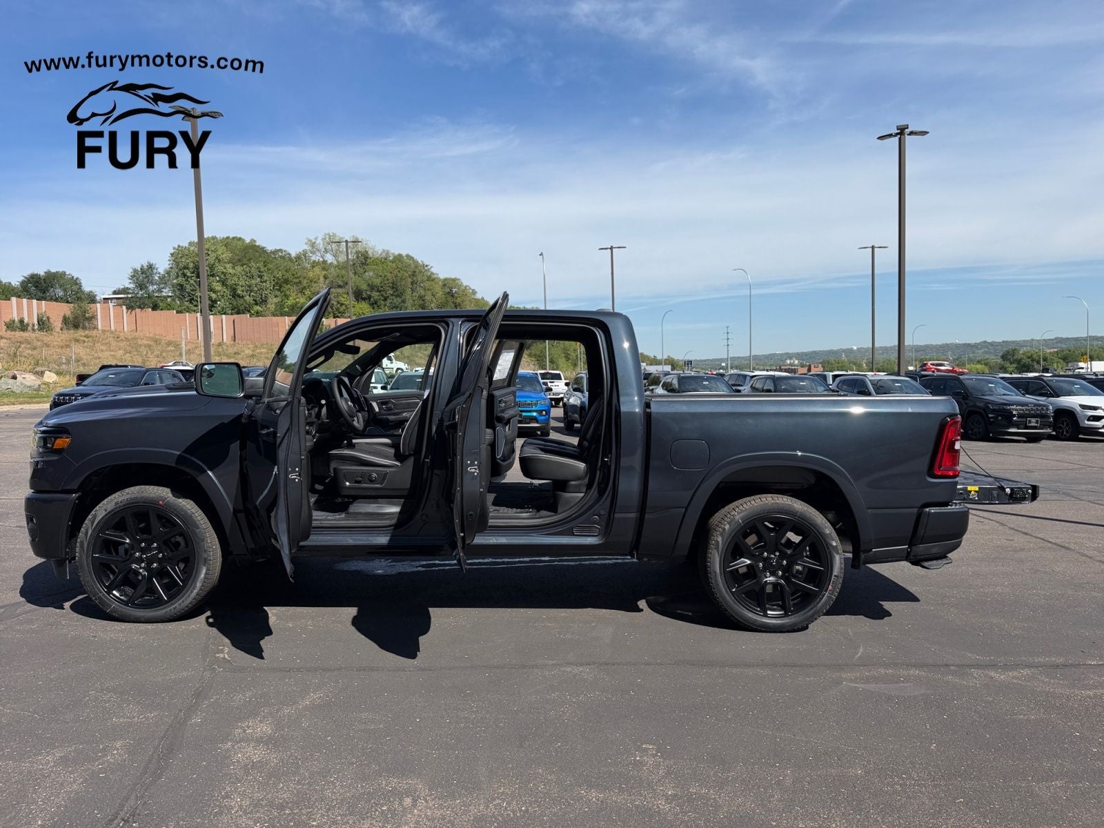 2026 RAM Ram 1500 RAM 1500 LARAMIE CREW CAB 4X4 5'7' BOX
