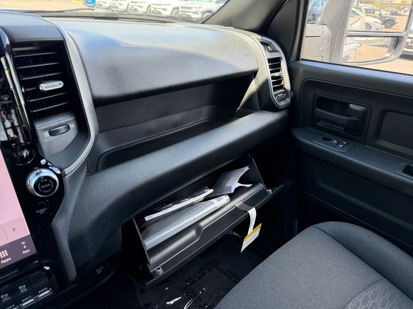 2026 RAM Ram 2500 RAM 2500 TRADESMAN CREW CAB 4X4 6'4' BOX