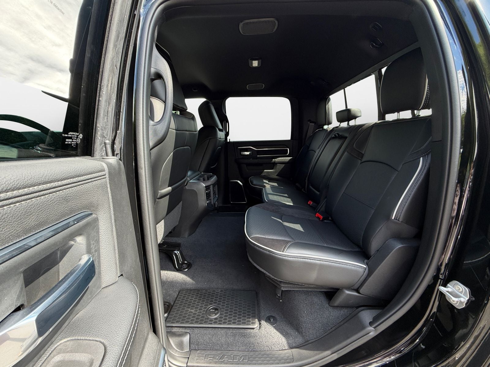 2026 RAM Ram 2500 RAM 2500 LARAMIE CREW CAB 4X4 6'4' BOX