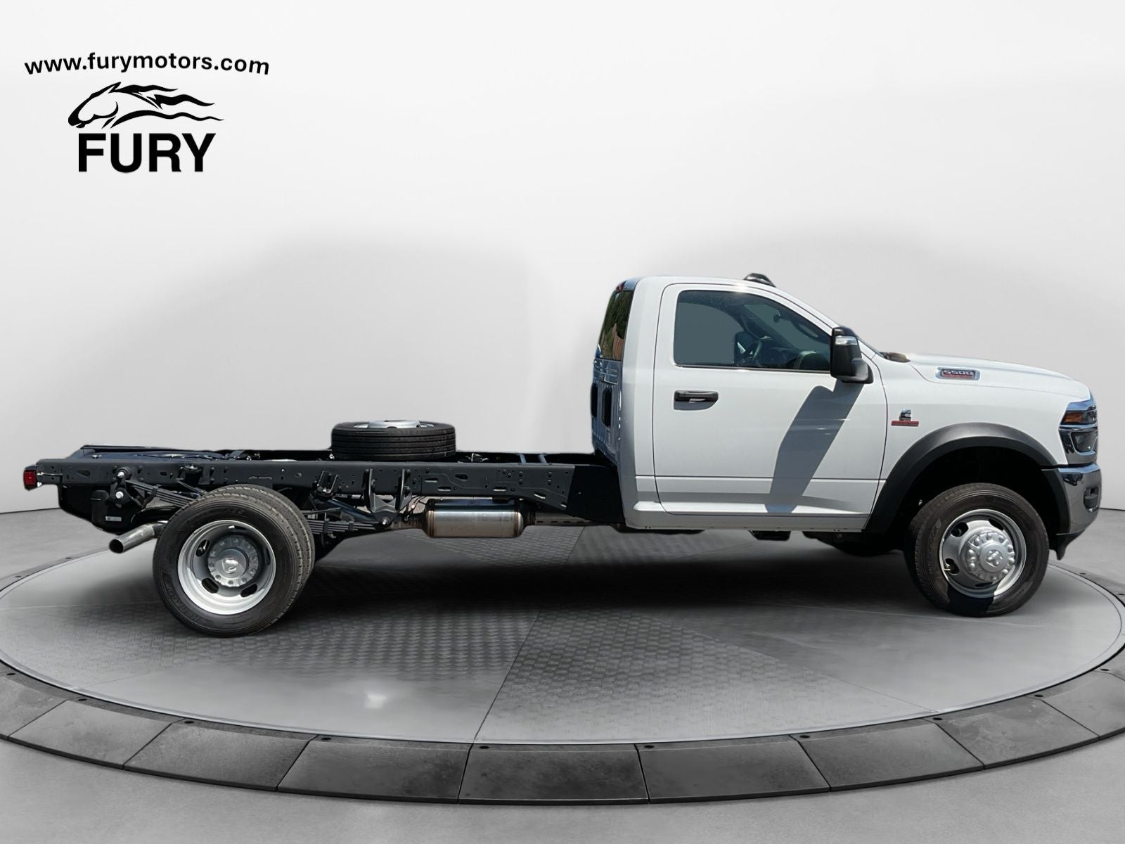 2026 RAM Ram 5500 Chassis Cab RAM 5500 TRADESMAN CHASSIS REGULAR CAB 4X4 84' CA