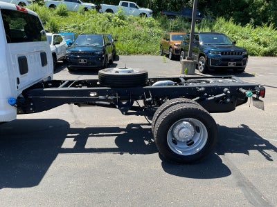 2026 RAM Ram 5500 Chassis Cab RAM 5500 TRADESMAN CHASSIS REGULAR CAB 4X4 84' CA