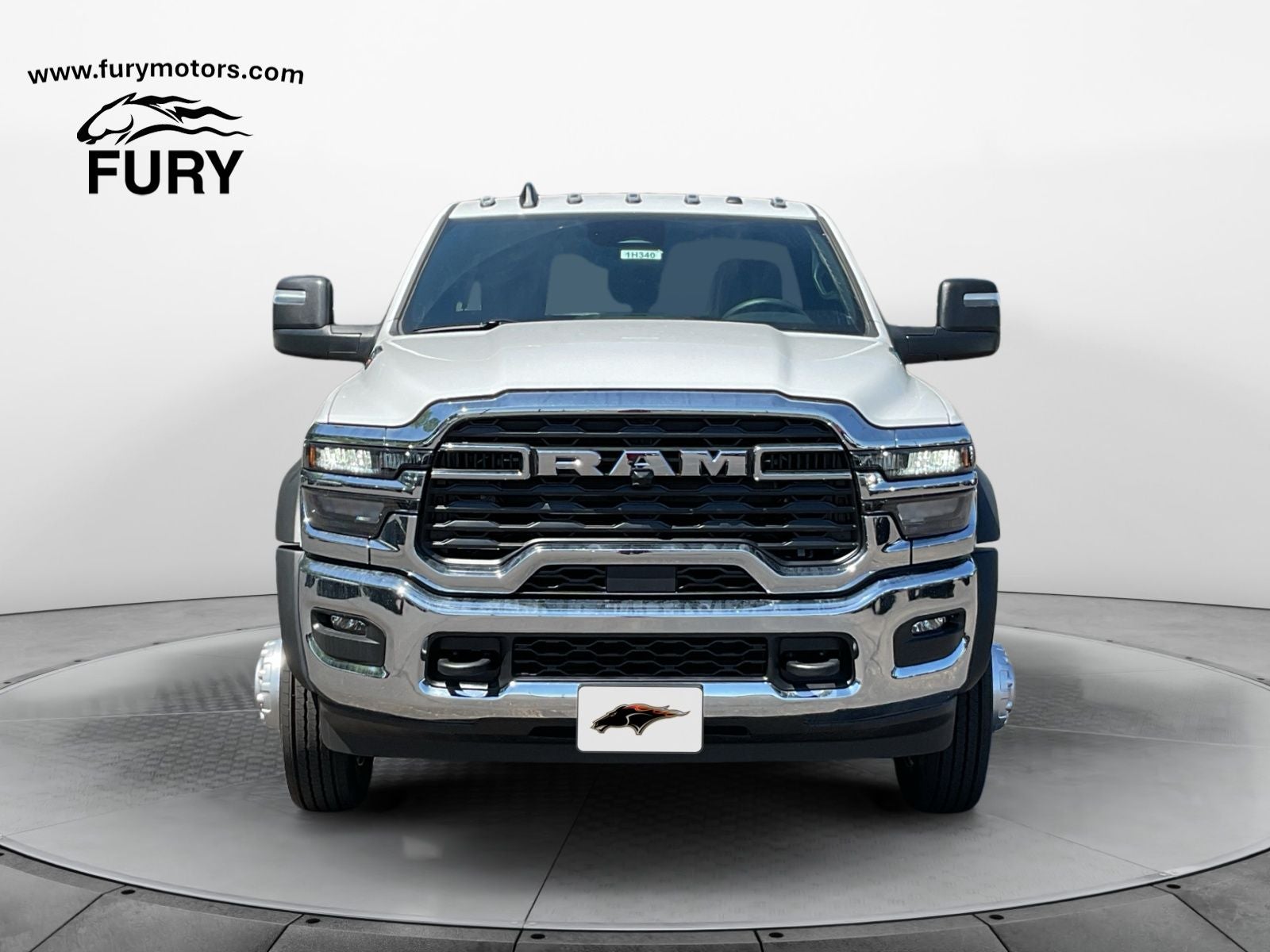 2026 RAM Ram 5500 Chassis Cab RAM 5500 TRADESMAN CHASSIS REGULAR CAB 4X4 84' CA