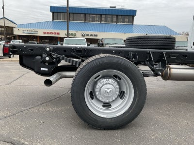 2026 RAM Ram 5500 Chassis Cab RAM 5500 TRADESMAN CHASSIS REGULAR CAB 4X4 84' CA