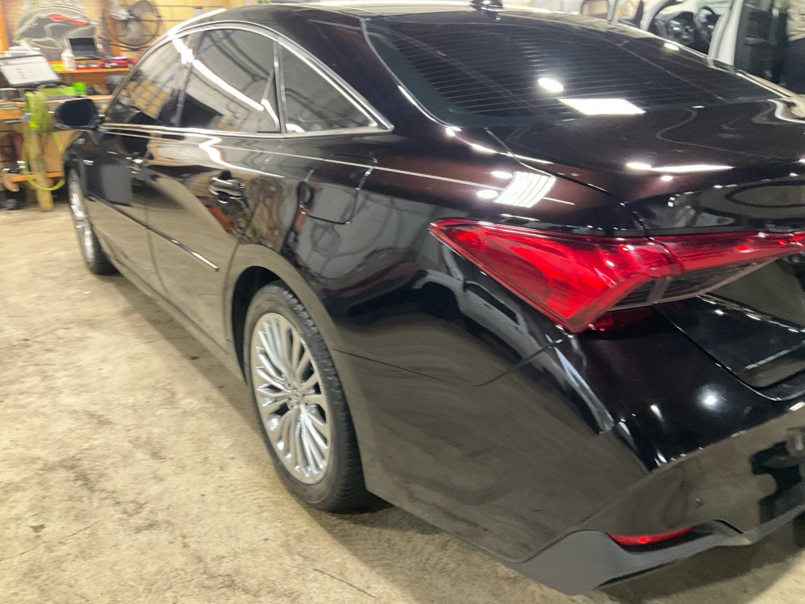 2020 Toyota Avalon Hybrid Limited