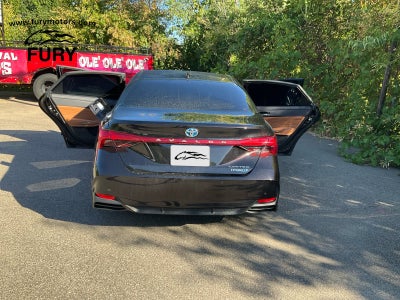 2020 Toyota Avalon Hybrid Limited