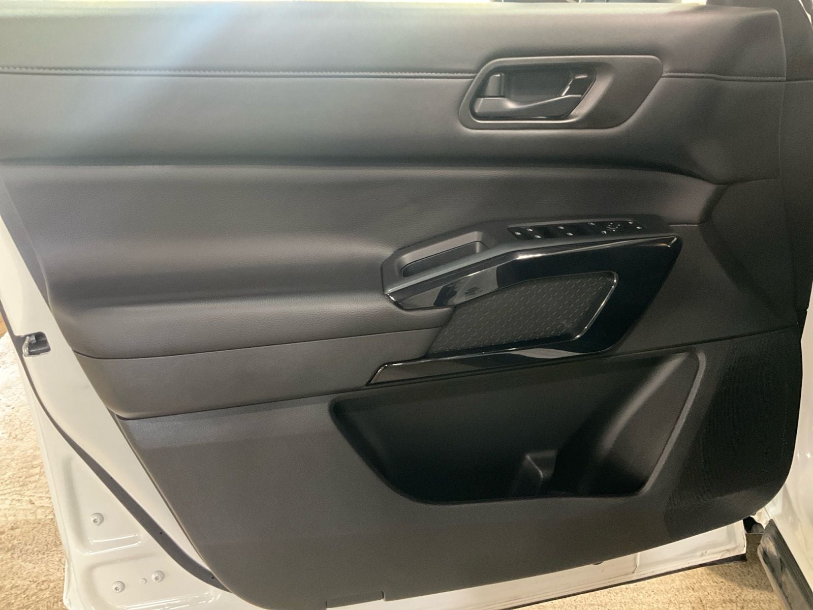 2024 Nissan Pathfinder SV 4WD