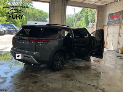 2022 Nissan Pathfinder SV 4WD