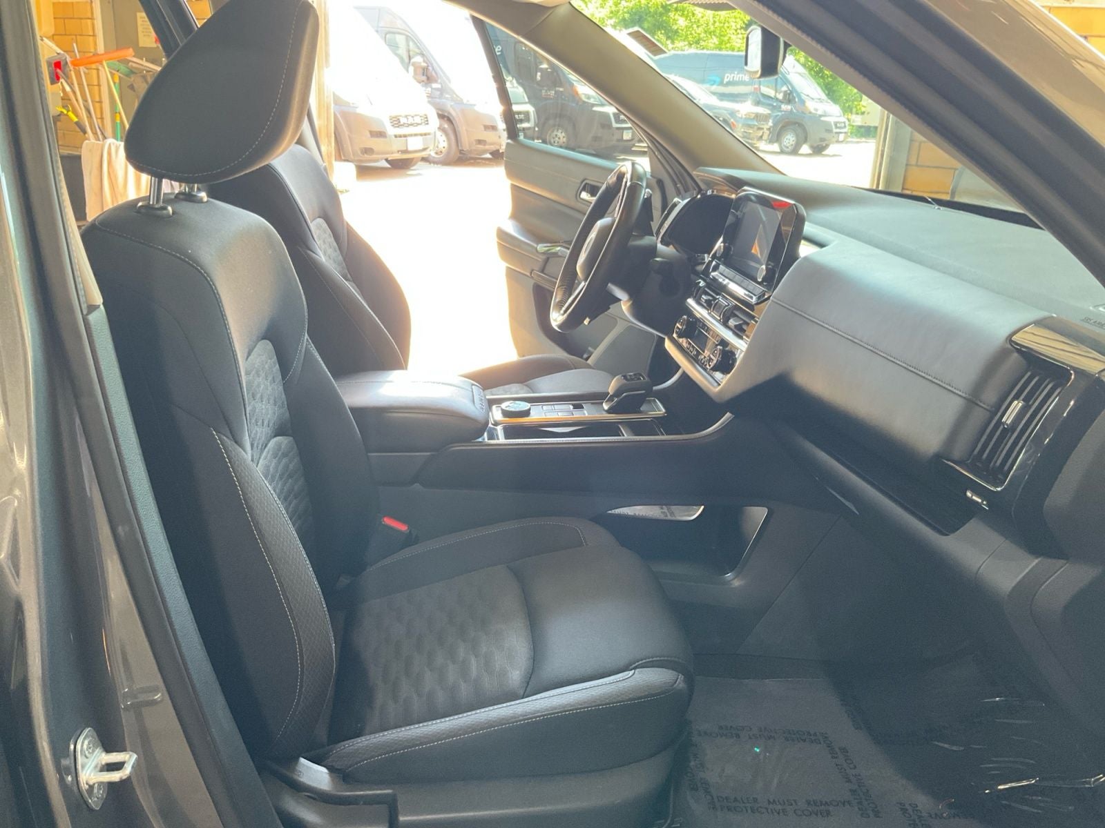 2022 Nissan Pathfinder SV 4WD