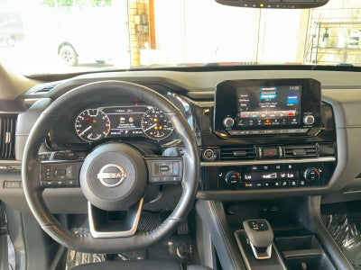 2022 Nissan Pathfinder SV 4WD