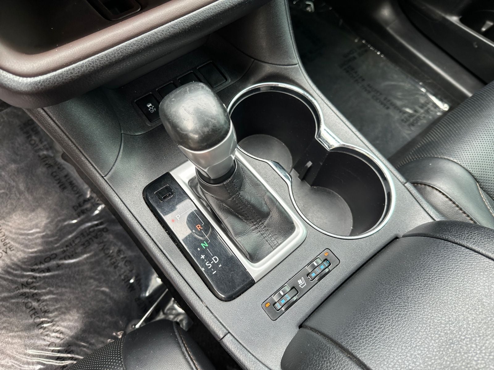 2019 Toyota Highlander Hybrid Limited Platinum