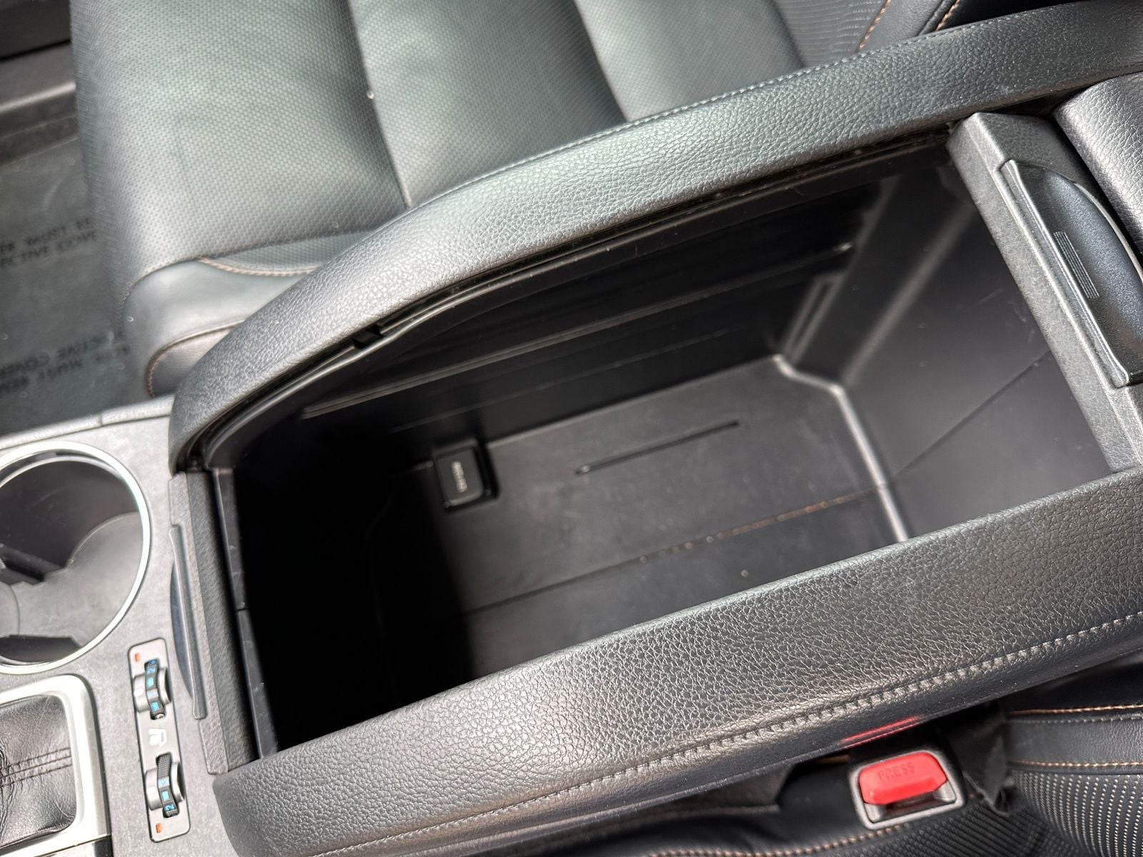 2019 Toyota Highlander Hybrid Limited Platinum