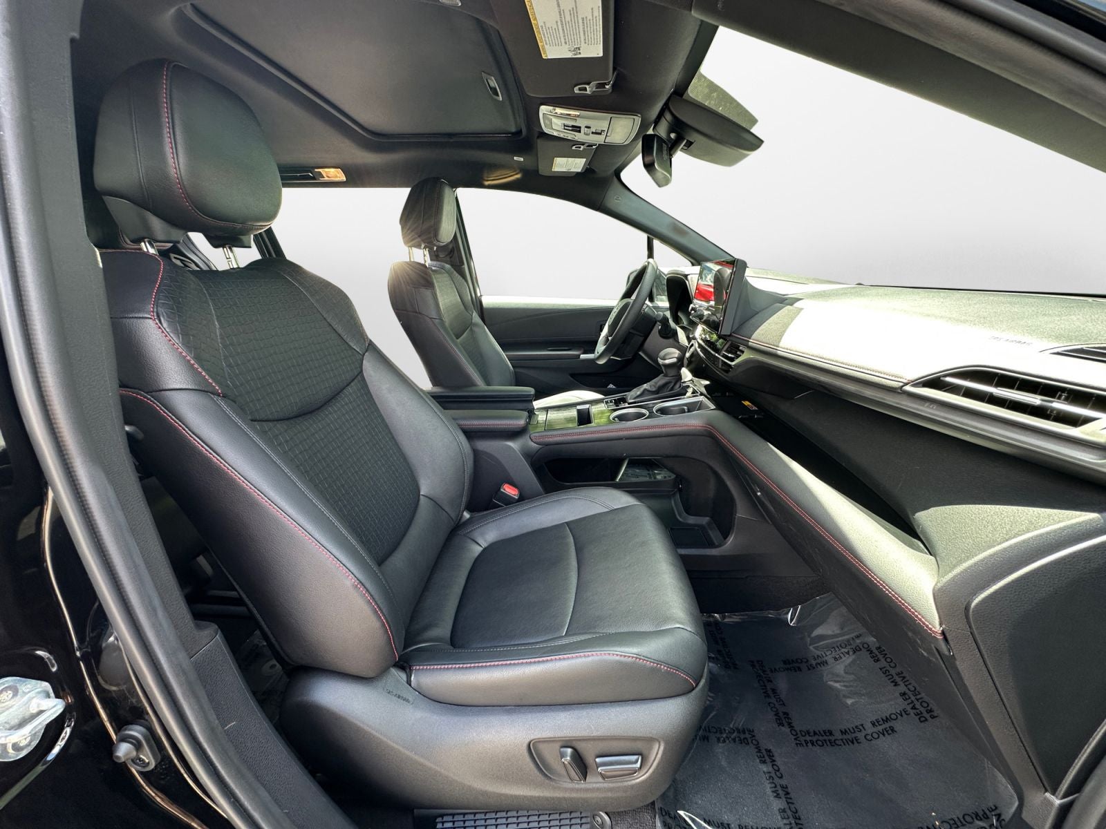 2025 Toyota Sienna Base