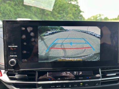 2025 Toyota Sienna Base