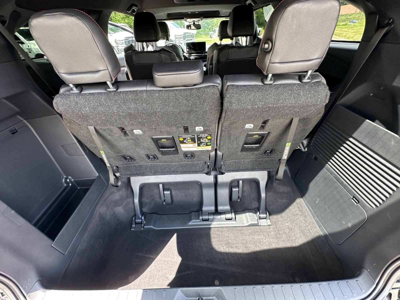 2025 Toyota Sienna Base