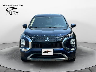 2022 Mitsubishi Outlander SE