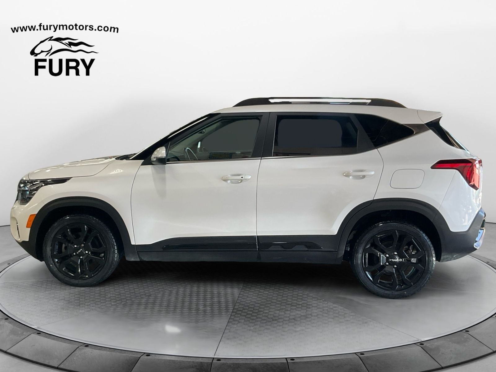 2024 Kia Seltos X-Line