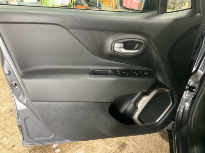 2023 Jeep Renegade Latitude 4x4