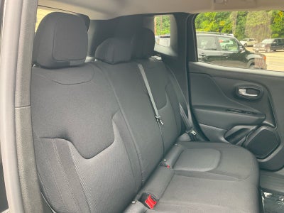 2023 Jeep Renegade Latitude 4x4