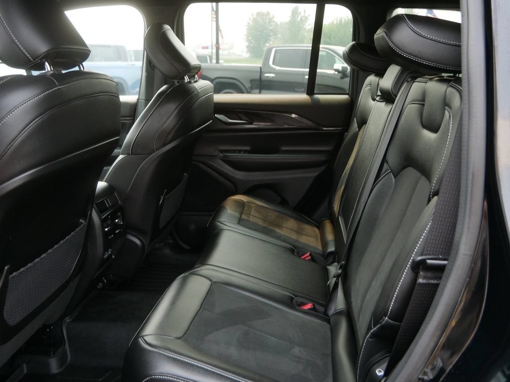 2023 Jeep Grand Cherokee Altitude 4x4