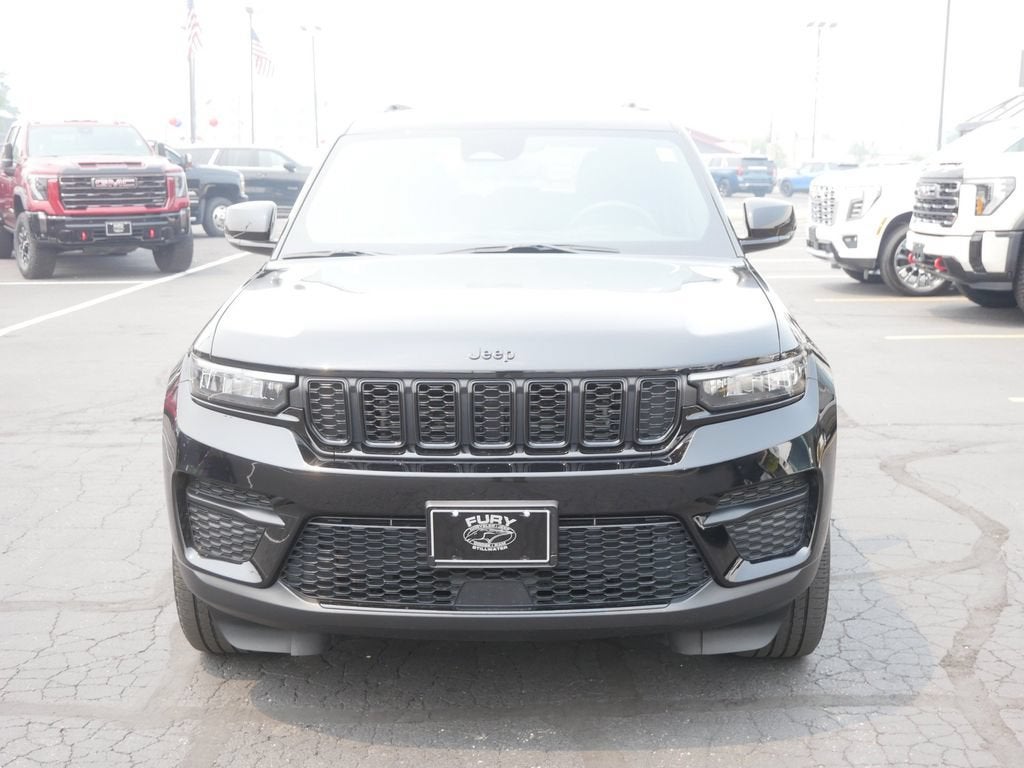 2023 Jeep Grand Cherokee Altitude 4x4