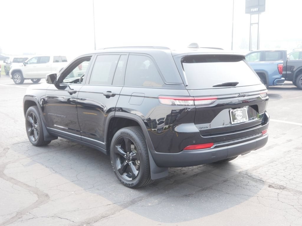 2023 Jeep Grand Cherokee Altitude 4x4