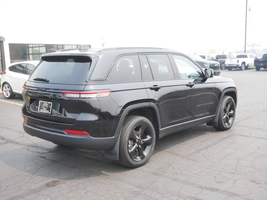 2023 Jeep Grand Cherokee Altitude 4x4