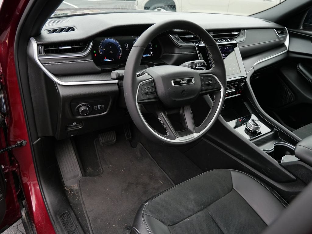 2025 Jeep Grand Cherokee L Altitude X 4x4