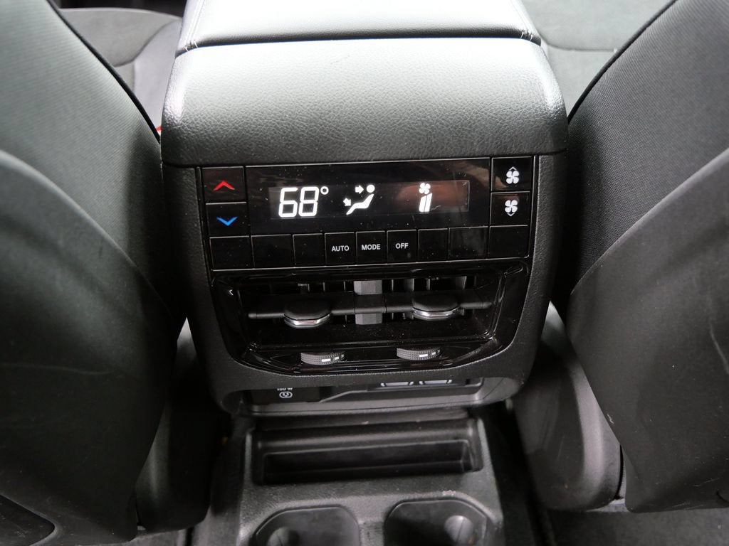 2025 Jeep Grand Cherokee L Altitude X 4x4