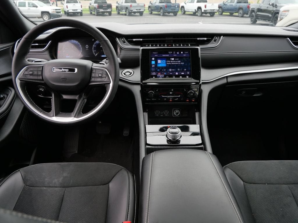 2025 Jeep Grand Cherokee L Altitude X 4x4