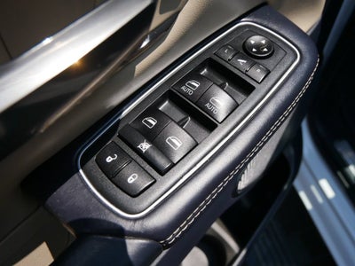 2021 RAM 1500 Limited Crew Cab 4x4 5'7" Box