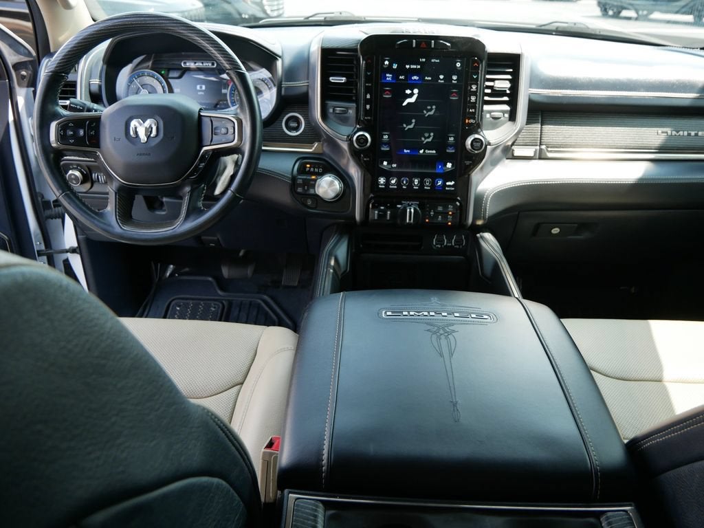 2021 RAM 1500 Limited Crew Cab 4x4 5'7" Box