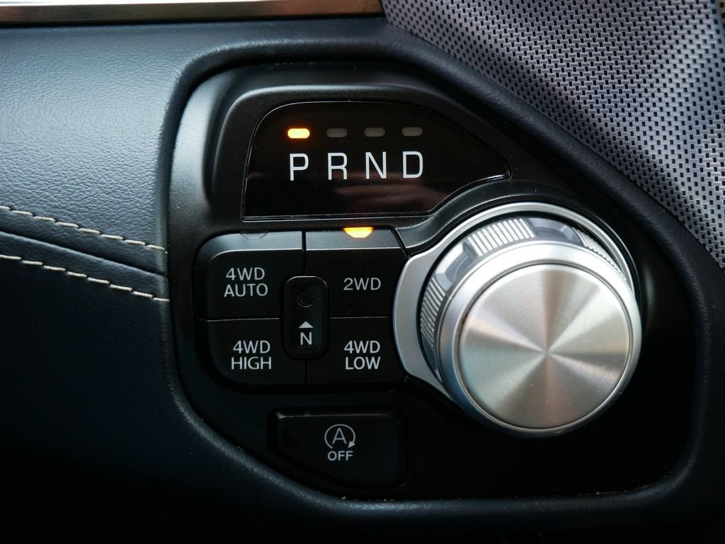 2021 RAM 1500 Limited Crew Cab 4x4 5'7" Box