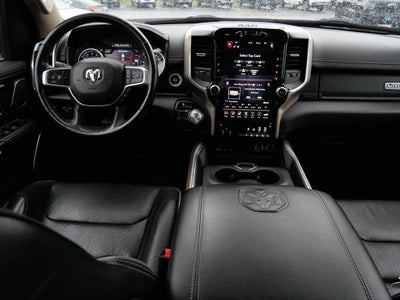 2019 RAM 1500 Laramie Crew Cab 4x4 5'7" Box